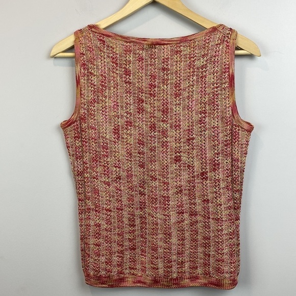 St. John Sport • Knitted Scoop Neck Tank Top - Picture 2 of 8
